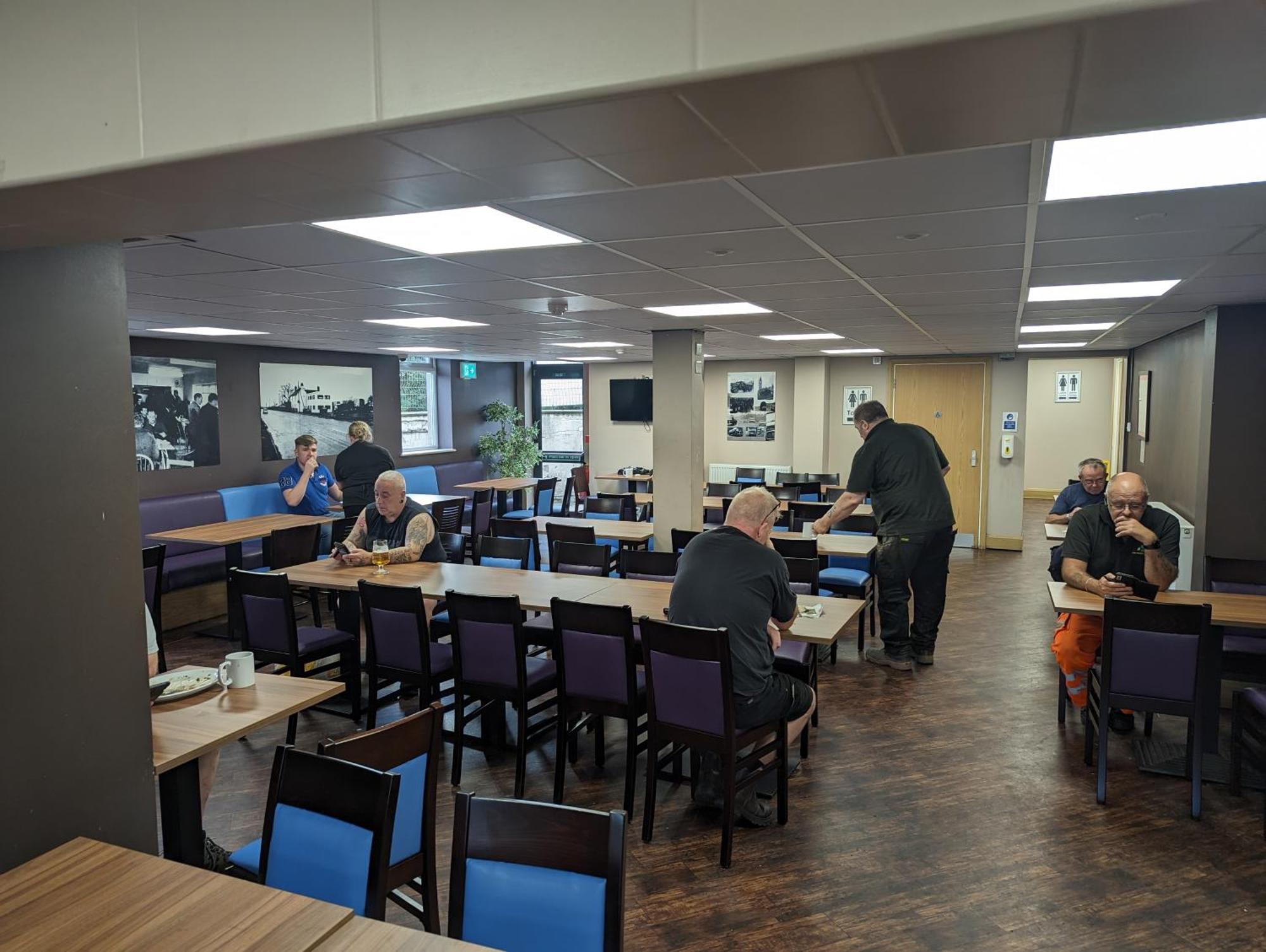The Stop - Hollies Truckstop Cafe Cannock Bagian luar foto